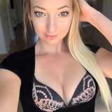 kellysnowfree from onlyfans