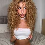curlychick from onlyfans