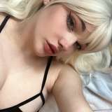 lunximi from onlyfans