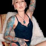nikkibeez from onlyfans