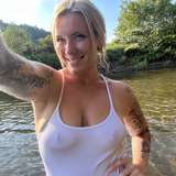 queenbee6.7 from onlyfans
