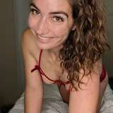 rae80085 from onlyfans