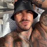 troyboyyvvip from onlyfans