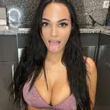 claudiabavel.gold from onlyfans