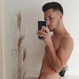firstname_l0000 from onlyfans