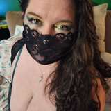 umaskedmama34g from onlyfans