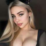 nvaleri.queen from onlyfans