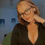 sleepyxxxsarah from onlyfans